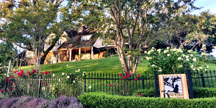 Knowles Hill Hotel, Sonora, California